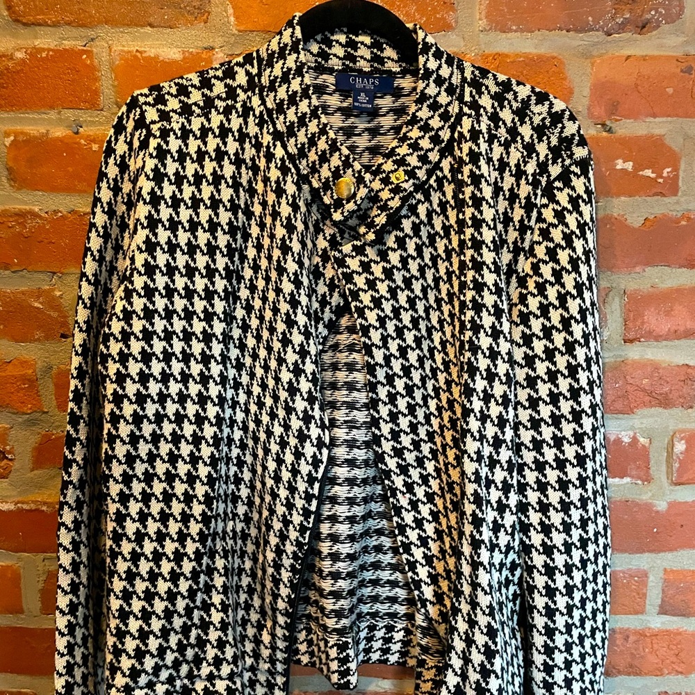 Adorable Houndstooth Black & White Jacket